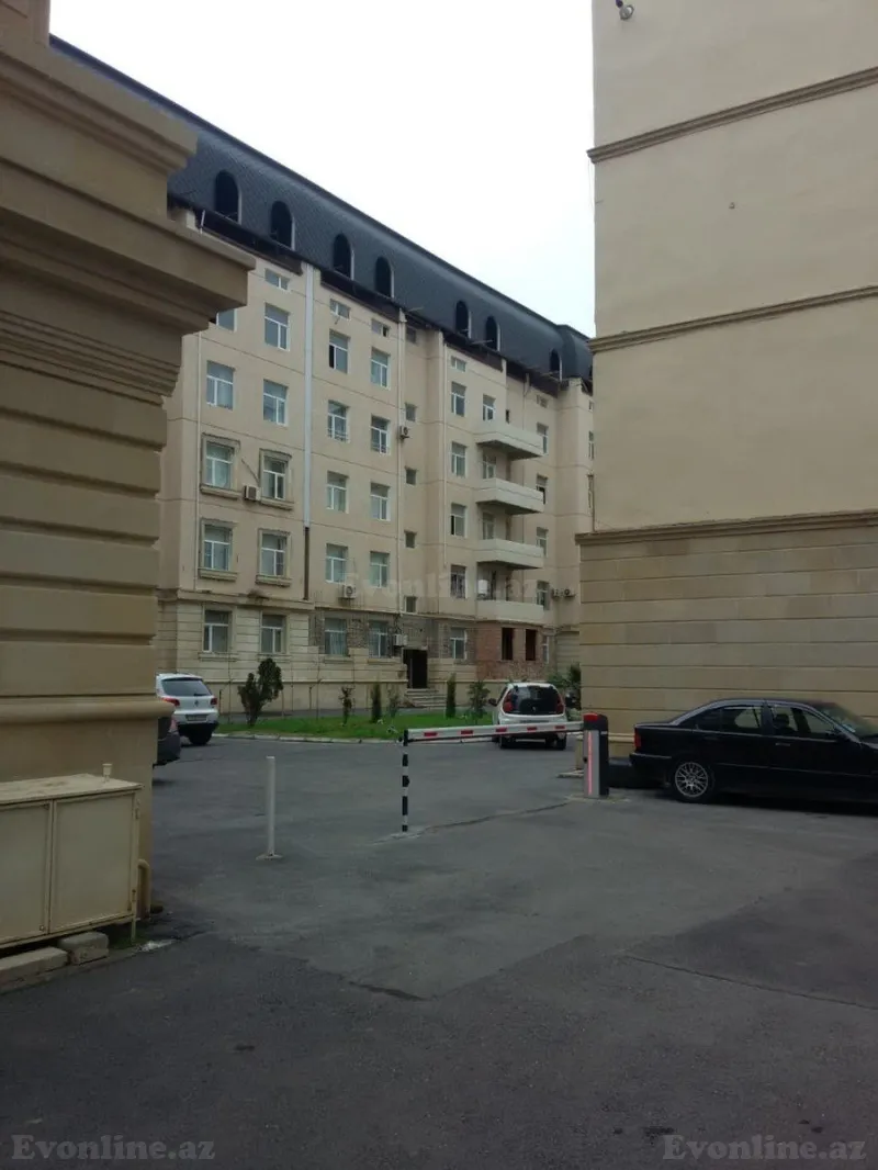 Satılır 5 otaqlı Mənzil Yeni tikili 216 m² Bayıl - şəkil 27