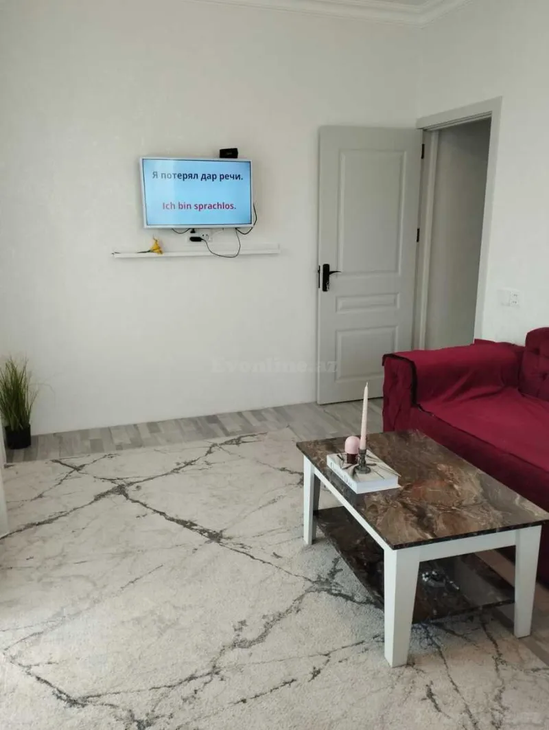 Satılır 2 otaqlı Mənzil Köhnə tikili 65 m² Sabunçu r. - şəkil 2