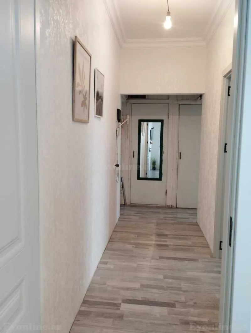 Satılır 2 otaqlı Mənzil Köhnə tikili 65 m² Sabunçu r. - şəkil 4