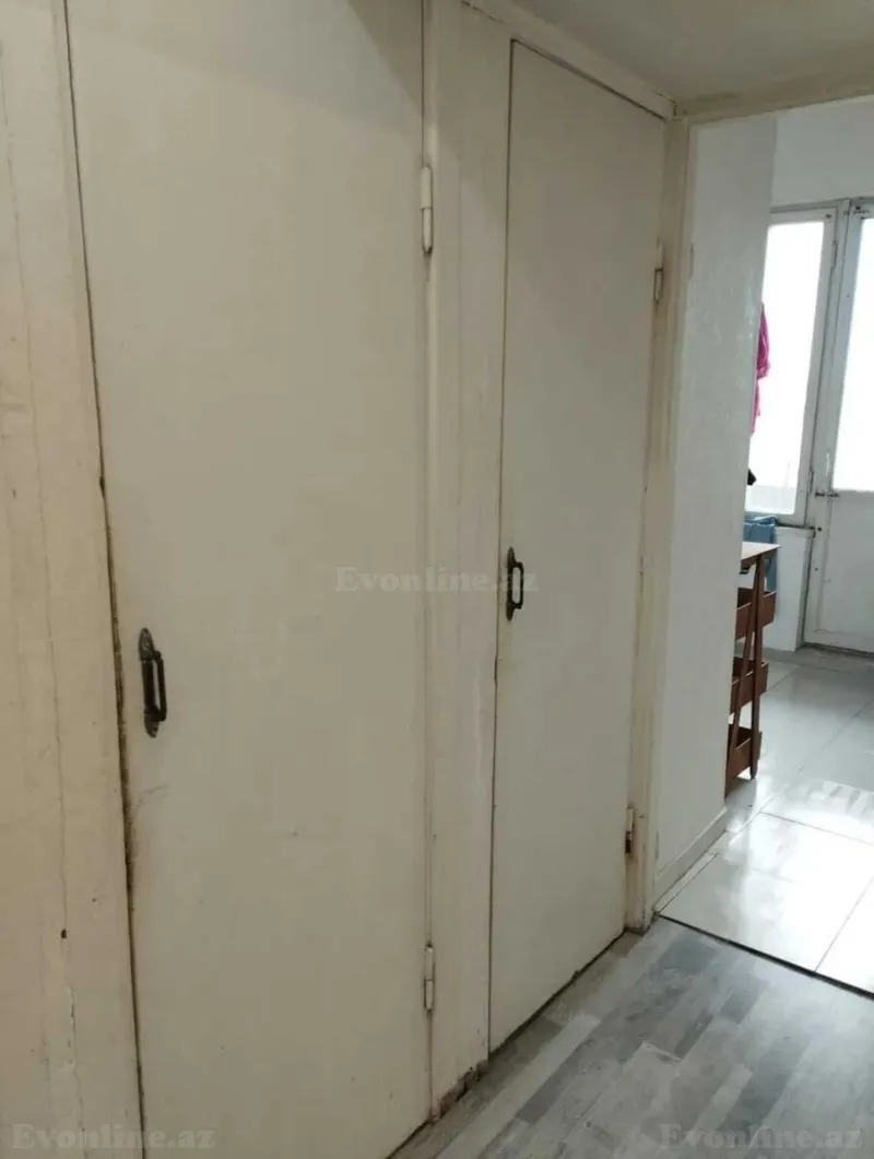 Satılır 2 otaqlı Mənzil Köhnə tikili 65 m² Sabunçu r. - şəkil 5