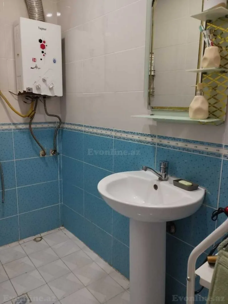 Satılır 2 otaqlı Mənzil Köhnə tikili 65 m² Sabunçu r. - şəkil 14