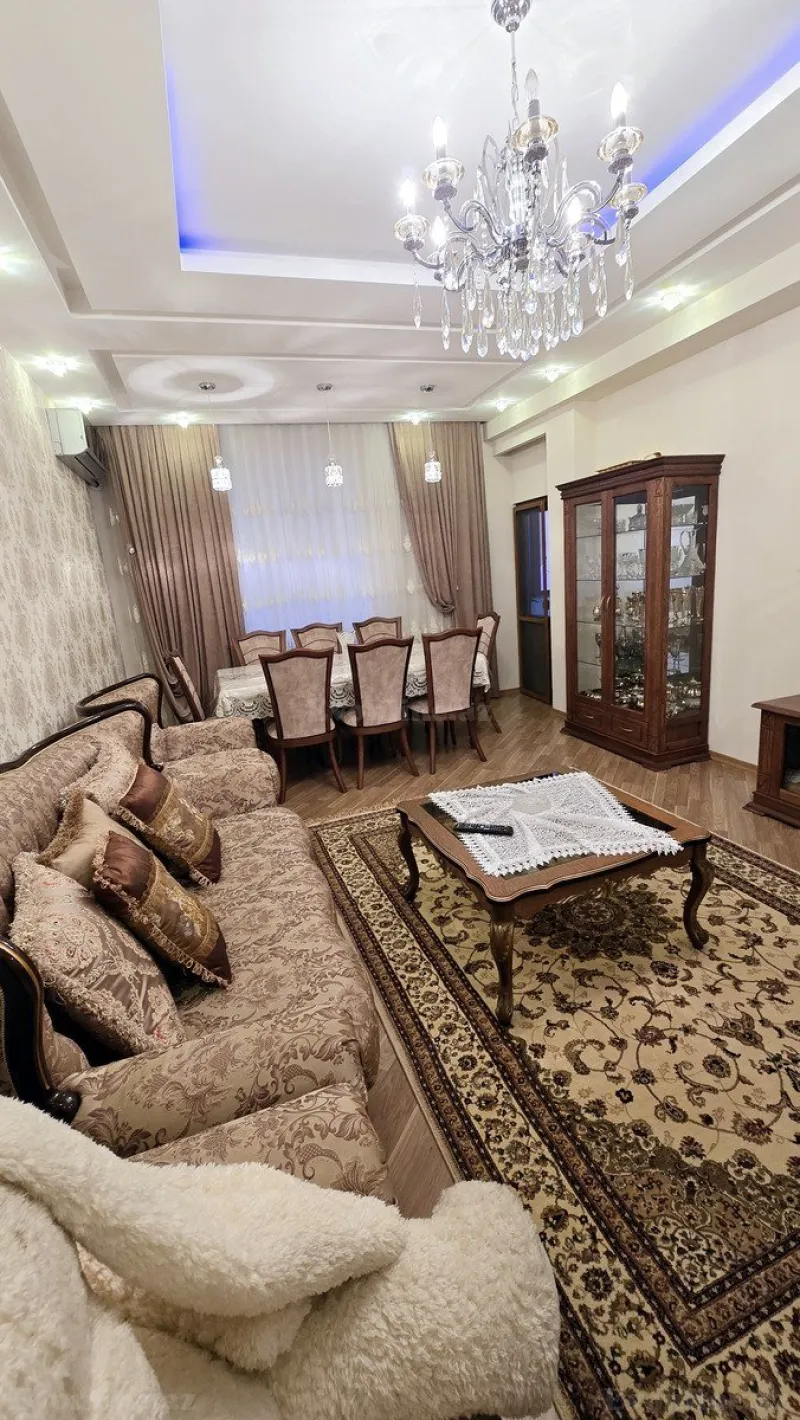 Satılır 3 otaqlı Mənzil Yeni tikili 130 m² Yeni Yasamal - şəkil 2