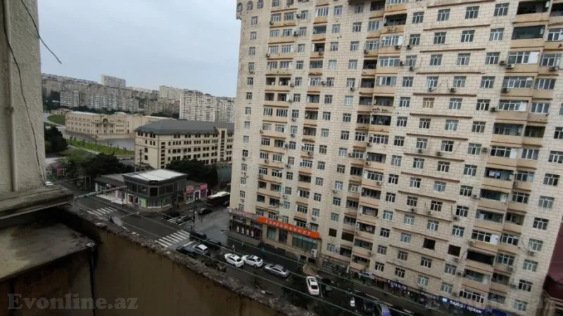 Satılır 2 otaqlı Mənzil Köhnə tikili 65 m² Həzi Aslanov m. - şəkil 12