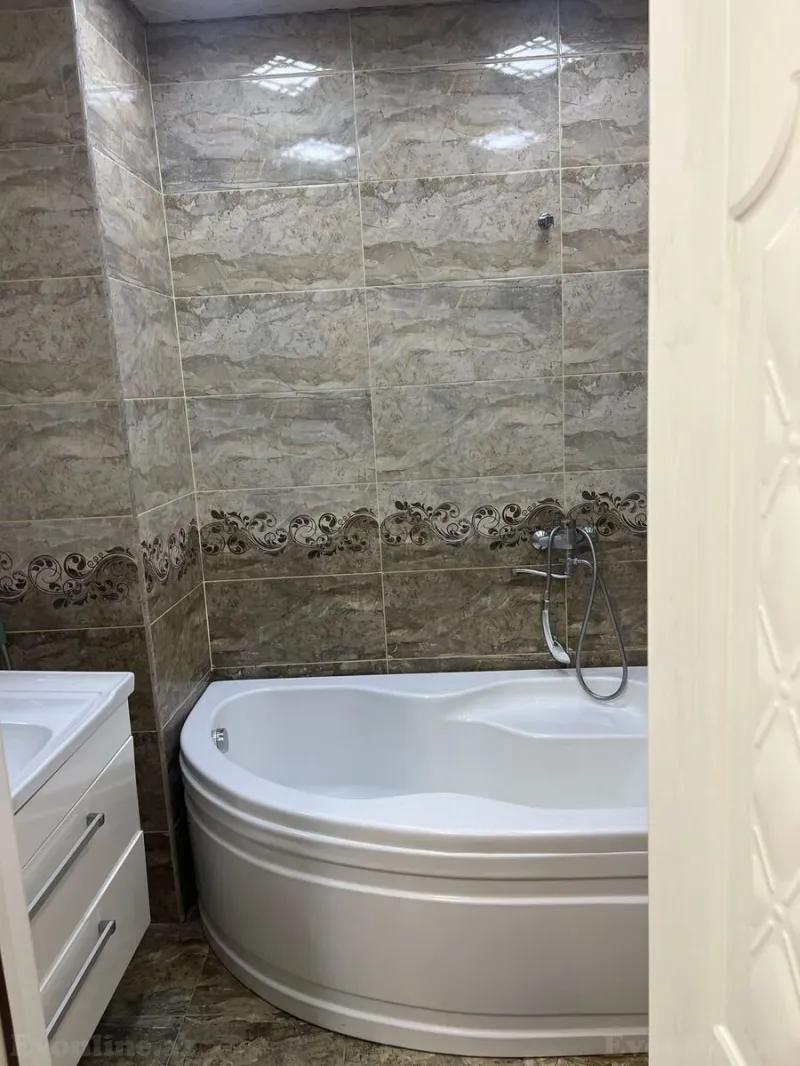 Kirayə verilir 2 otaqlı Mənzil Yeni tikili 85 m² Nəriman Nərimanov m. - şəkil 9