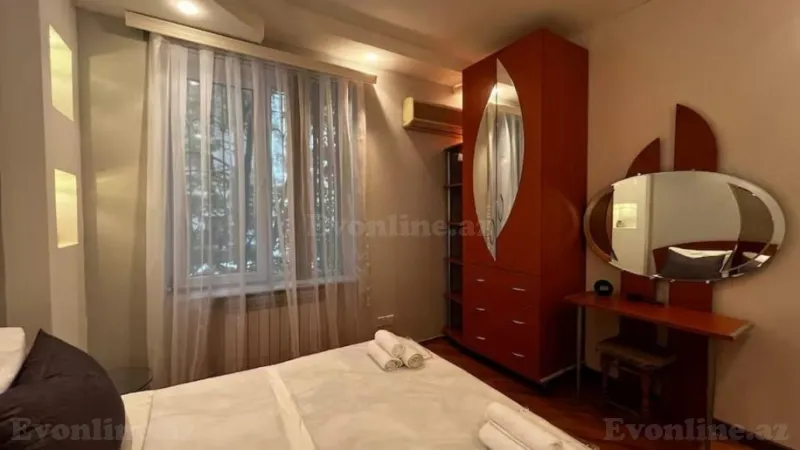 Kirayə verilir 3 otaqlı Mənzil Yeni tikili 90 m² İçərişəhər m. - şəkil 18