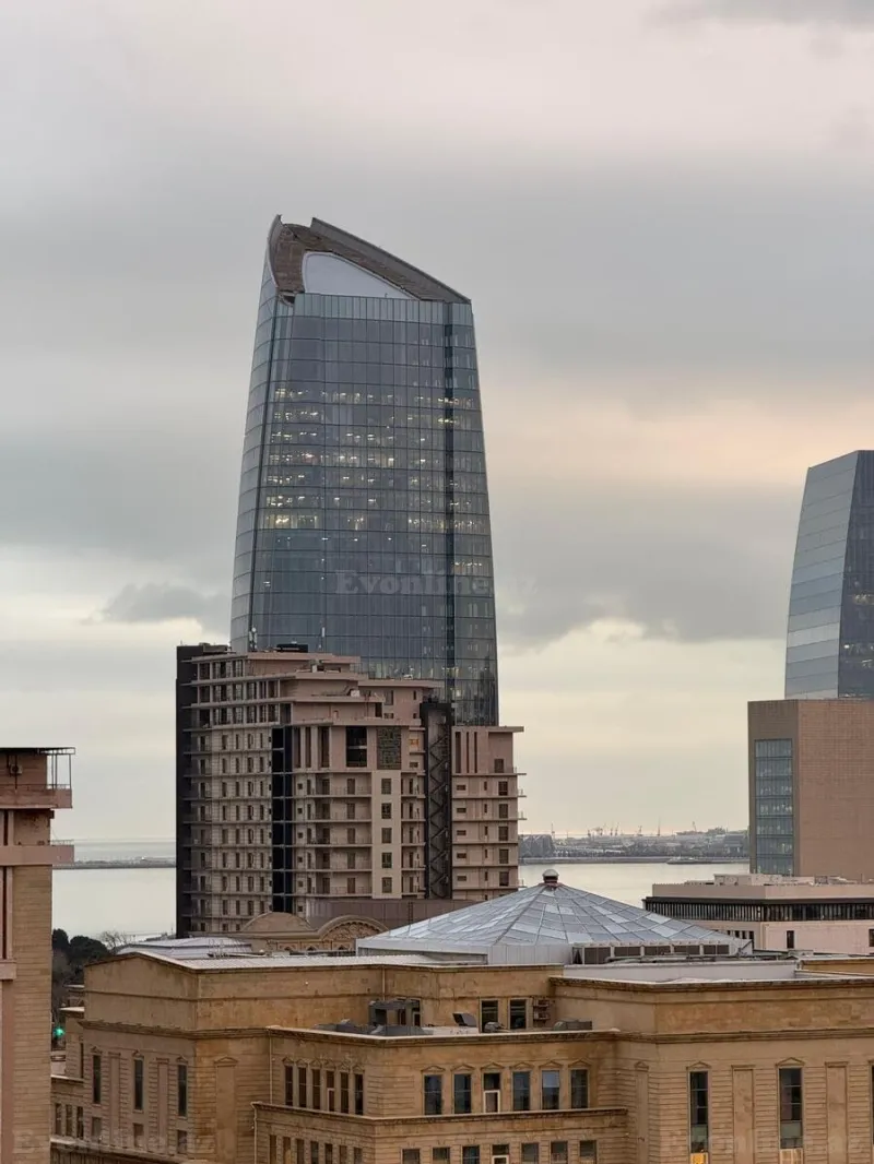 Satılır 4 otaqlı Mənzil Yeni tikili 179 m² Xətai m. - şəkil 4