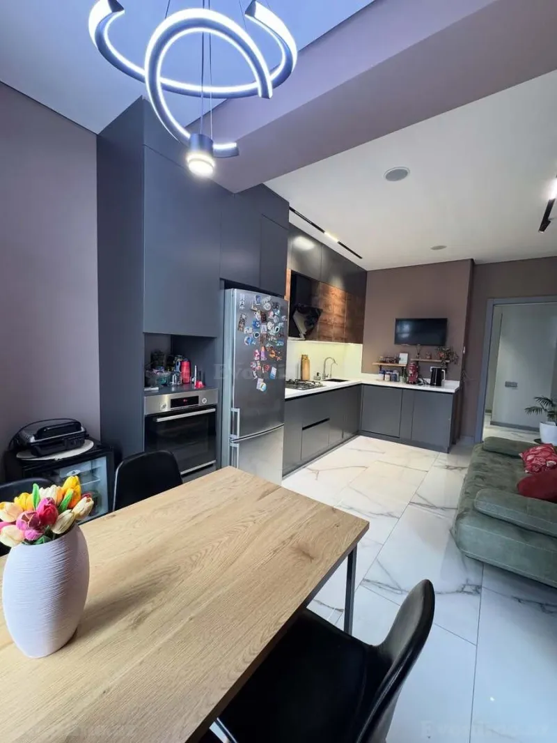 Satılır 3 otaqlı Mənzil Yeni tikili 132 m² Nərimanov r. - şəkil 6
