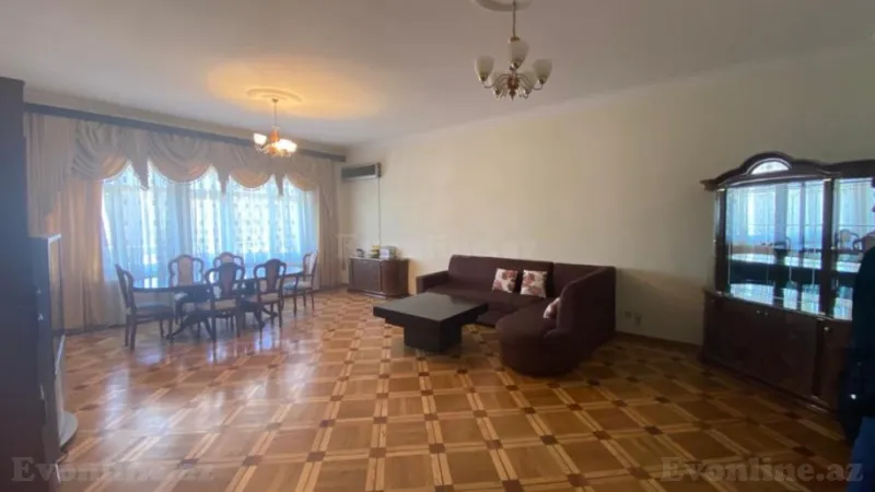 Satılır 4 otaqlı Mənzil Yeni tikili 180 m² İçərişəhər m. - şəkil 2