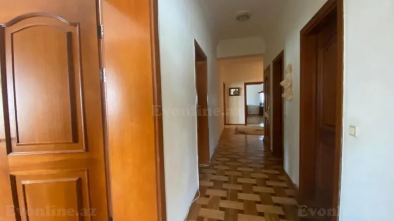 Satılır 4 otaqlı Mənzil Yeni tikili 180 m² İçərişəhər m. - şəkil 9