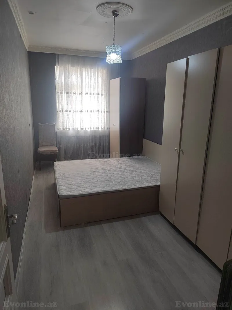 Kirayə verilir 2 otaqlı Mənzil Köhnə tikili 43 m² 4-cü mikrorayon - şəkil 2