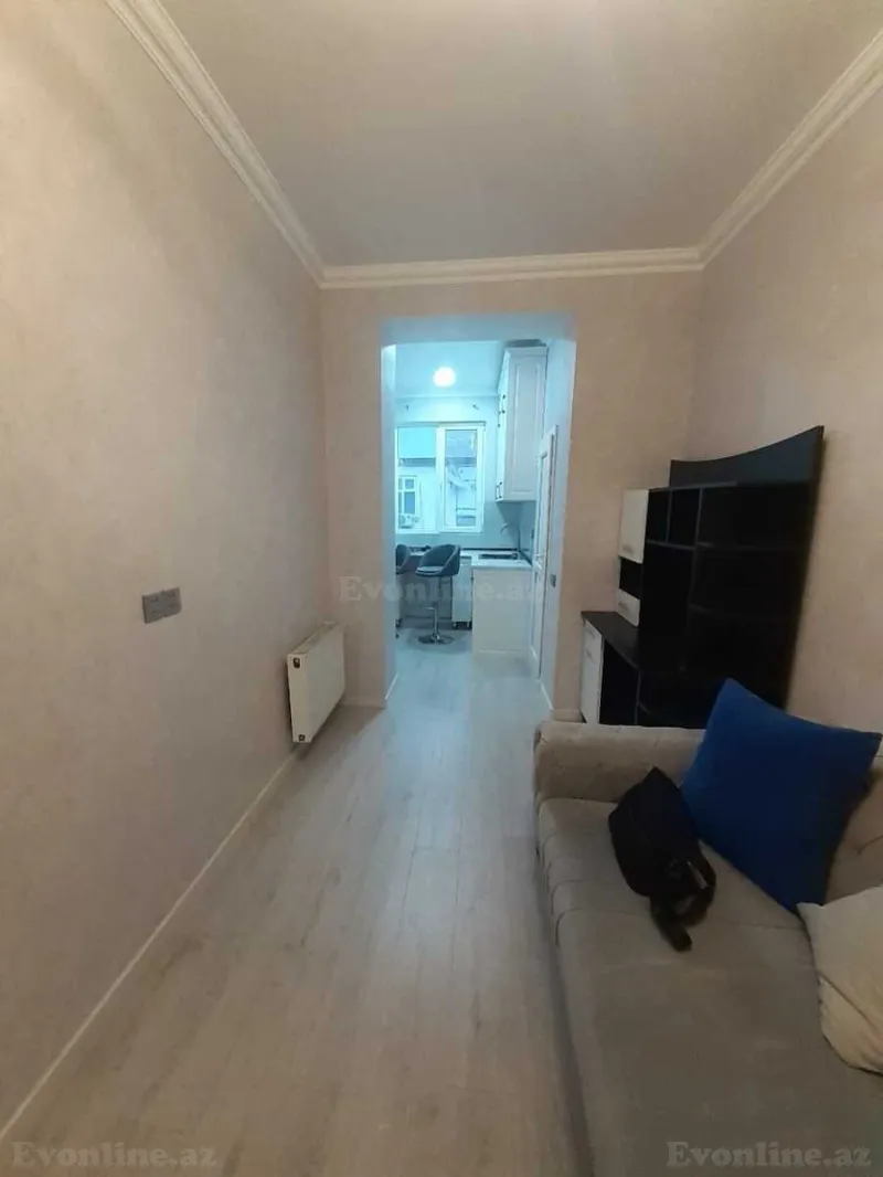 Satılır 2 otaqlı Mənzil Köhnə tikili 45 m² Gənclik m. - şəkil 12