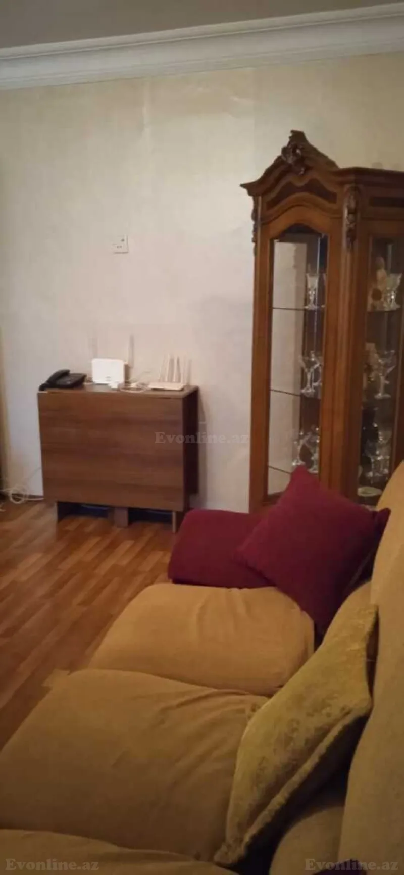 Kirayə verilir 2 otaqlı Mənzil Köhnə tikili 35 m² Neftçilər m. - şəkil 5