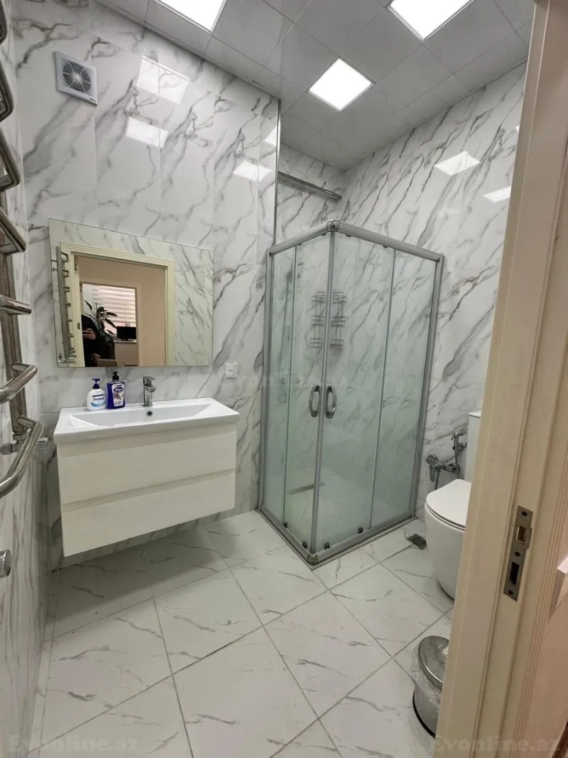 Satılır 2 otaqlı Mənzil Yeni tikili 91 m² Azadlıq prospekti m. - şəkil 19