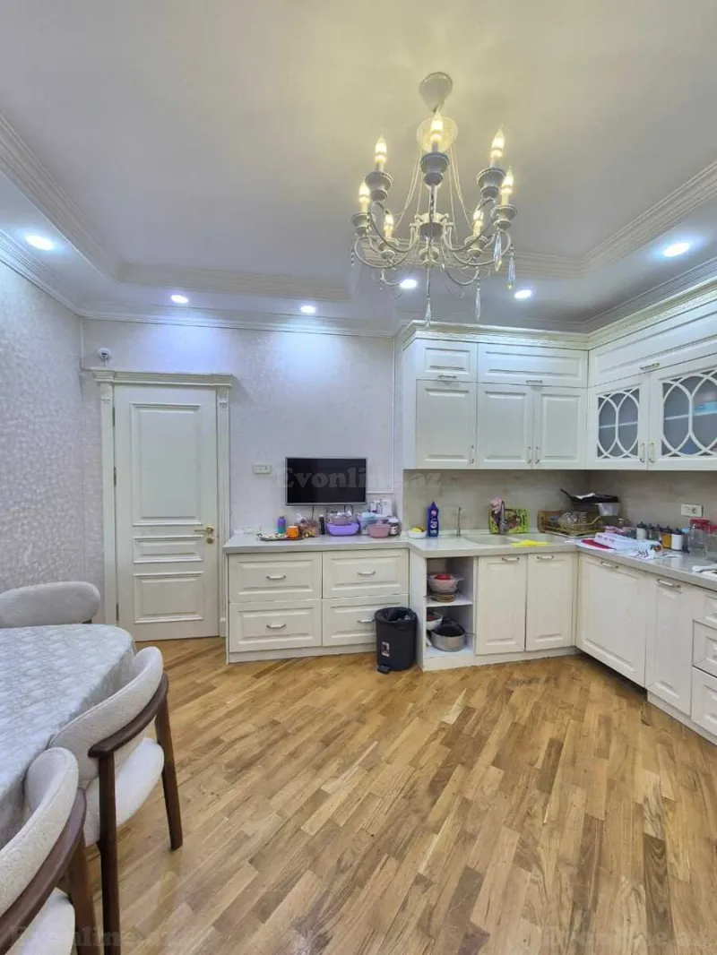 Satılır 3 otaqlı Mənzil Yeni tikili 144 m² Yasamal - şəkil 18