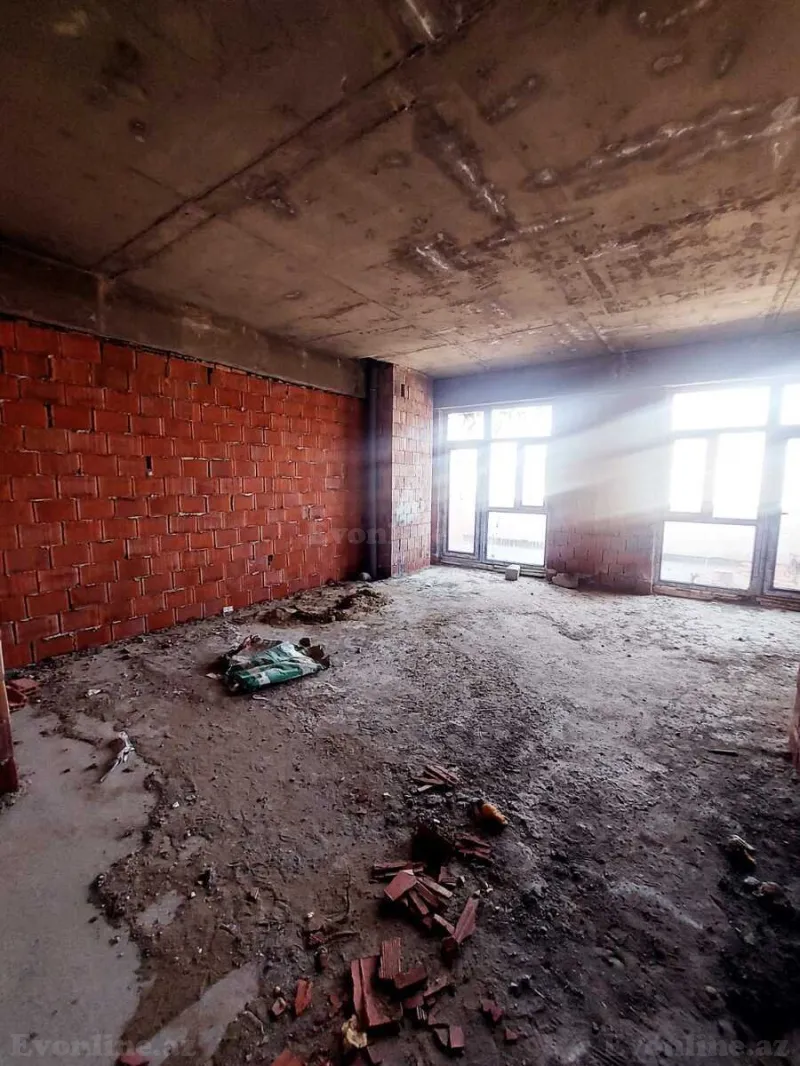 Satılır 3 otaqlı Mənzil Yeni tikili 146 m² 28 May m. - şəkil 3