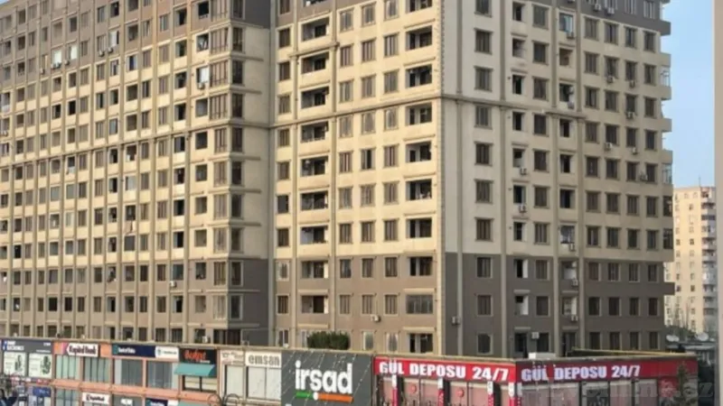 Satılır 3 otaqlı Mənzil Yeni tikili 130 m² Yasamal