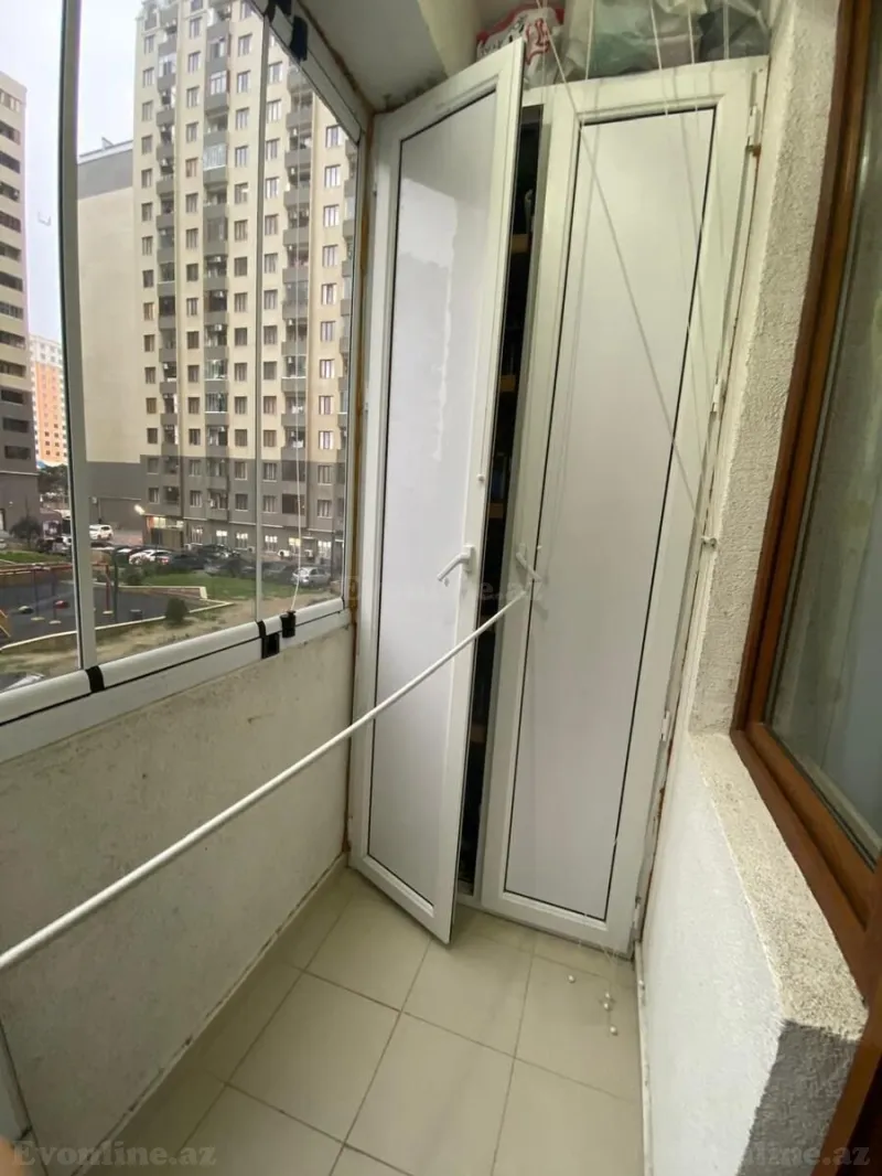 Satılır 4 otaqlı Mənzil Yeni tikili 110 m² Qara Qarayev m. - şəkil 12