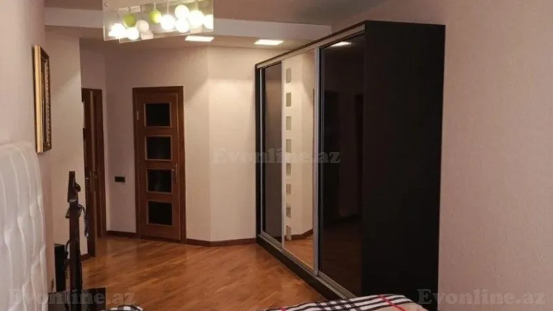 Satılır 4 otaqlı Mənzil Yeni tikili 180 m² Neftçilər m. - şəkil 4