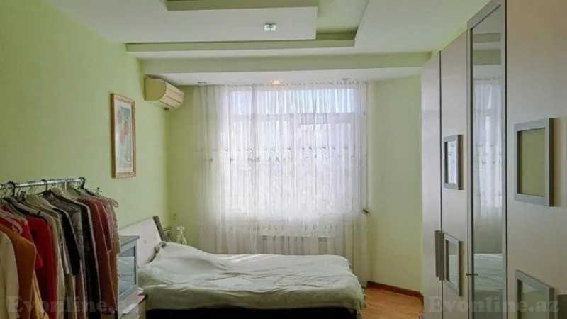 Satılır 4 otaqlı Mənzil Yeni tikili 180 m² Neftçilər m. - şəkil 5