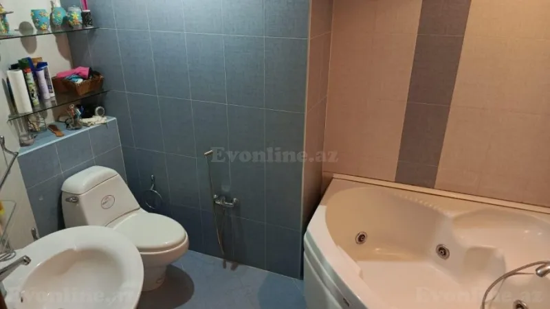 Satılır 4 otaqlı Mənzil Yeni tikili 180 m² Neftçilər m. - şəkil 12