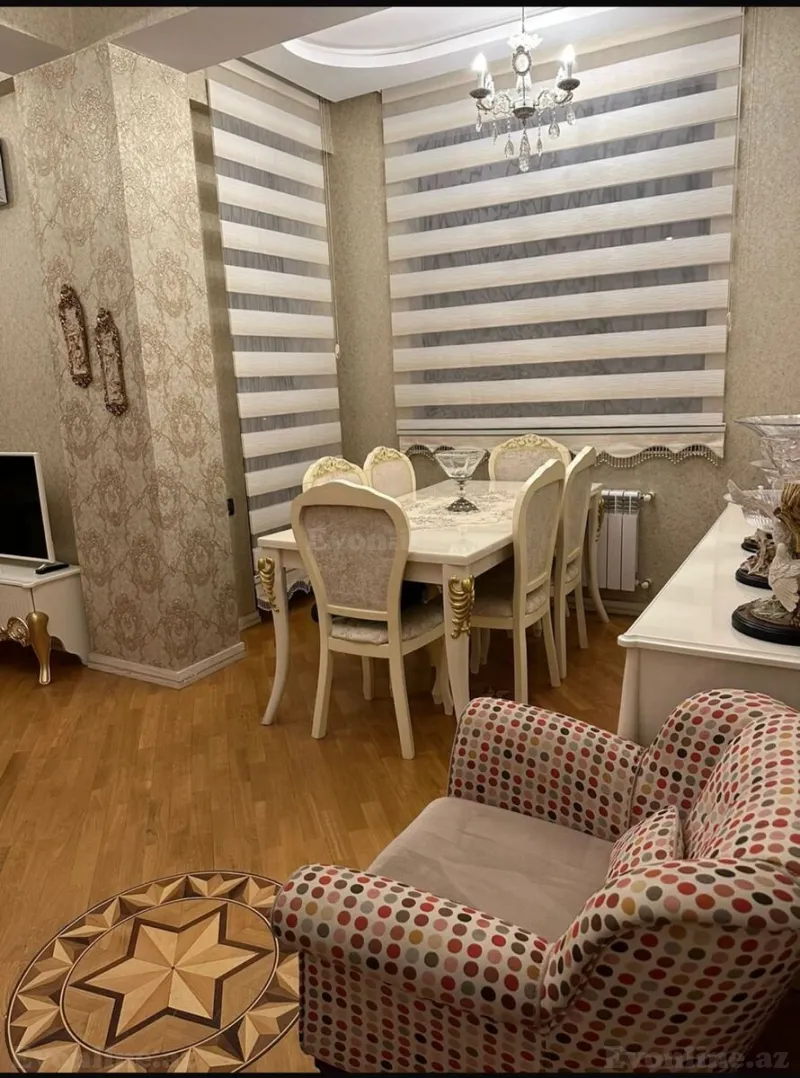 Kirayə verilir 2 otaqlı Mənzil Yeni tikili 90 m² Memar Əcəmi m. - şəkil 4