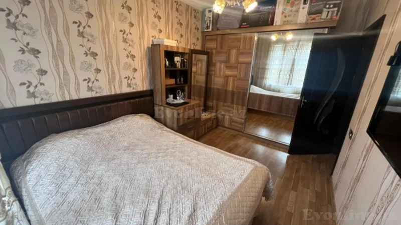 Satılır 4 otaqlı Mənzil Köhnə tikili 90 m² Sumqayıt - şəkil 8