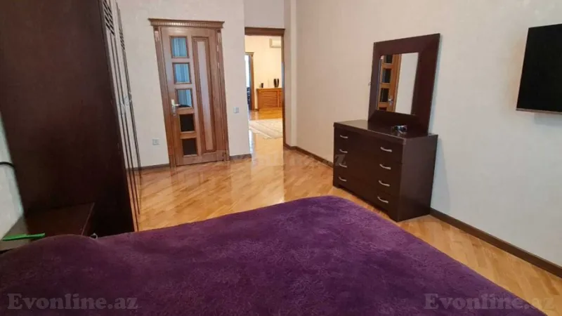 Satılır 3 otaqlı Mənzil Yeni tikili 145 m² Elmlər Akademiyası m. - şəkil 2