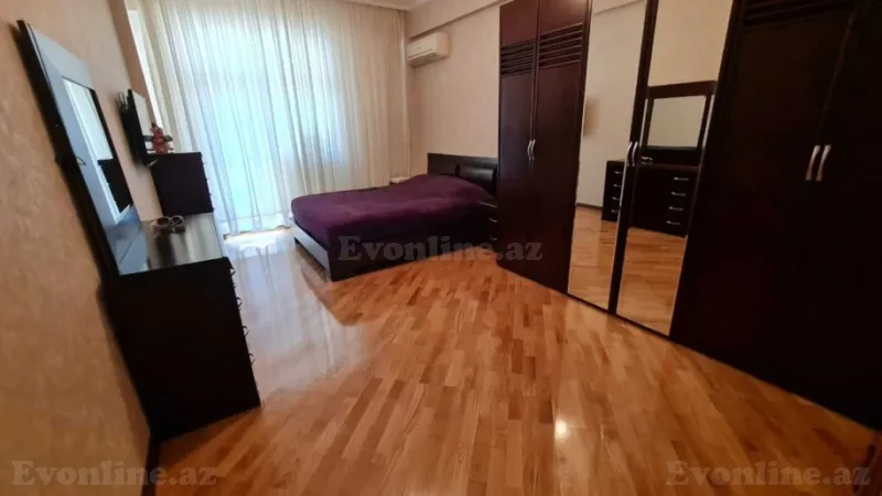 Satılır 3 otaqlı Mənzil Yeni tikili 145 m² Elmlər Akademiyası m. - şəkil 3