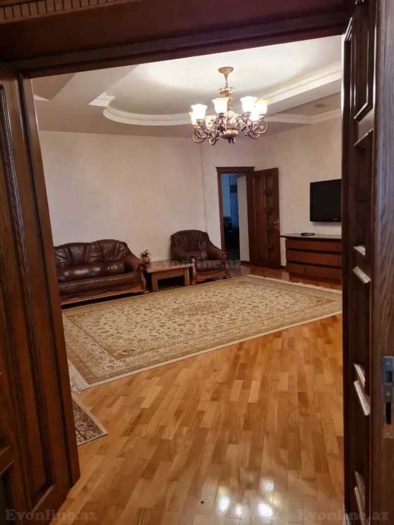 Satılır 3 otaqlı Mənzil Yeni tikili 145 m² Elmlər Akademiyası m. - şəkil 5