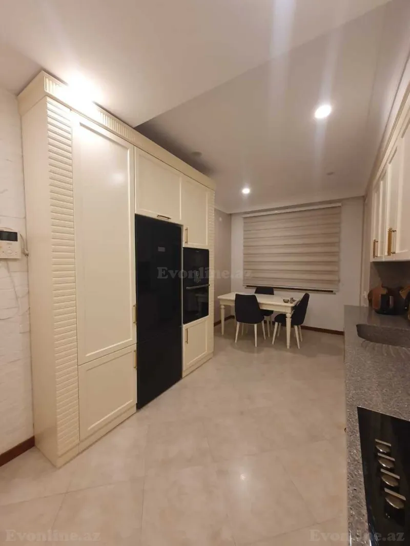 Satılır 4 otaqlı Mənzil Yeni tikili 130 m² Memar Əcəmi m. - şəkil 5