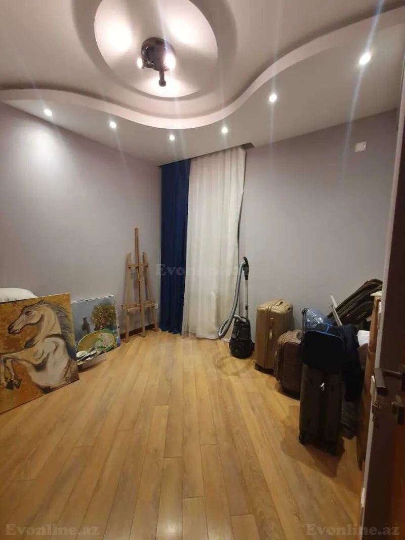 Satılır 4 otaqlı Mənzil Yeni tikili 130 m² Memar Əcəmi m. - şəkil 16