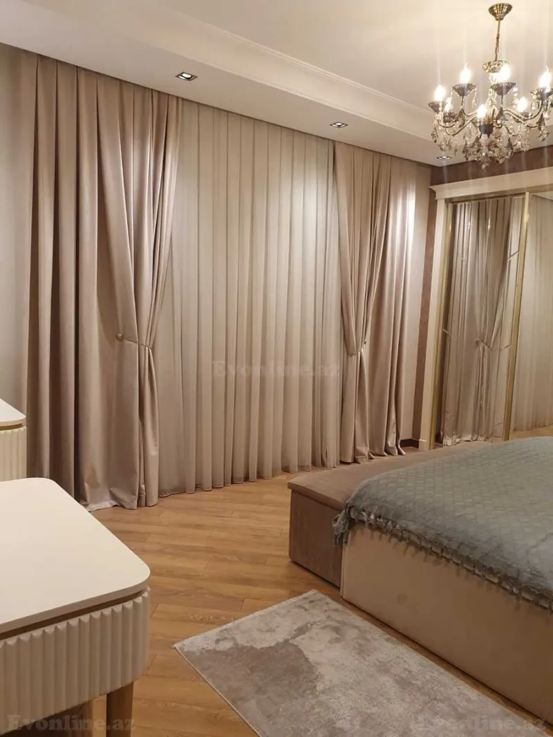 Satılır 4 otaqlı Mənzil Yeni tikili 130 m² Memar Əcəmi m. - şəkil 19