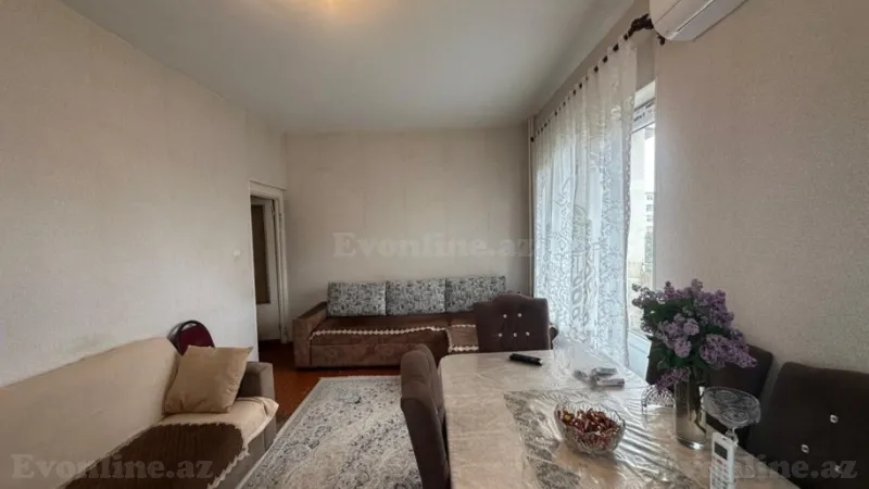 Satılır 2 otaqlı Mənzil Köhnə tikili 64 m² Əhmədli - şəkil 2