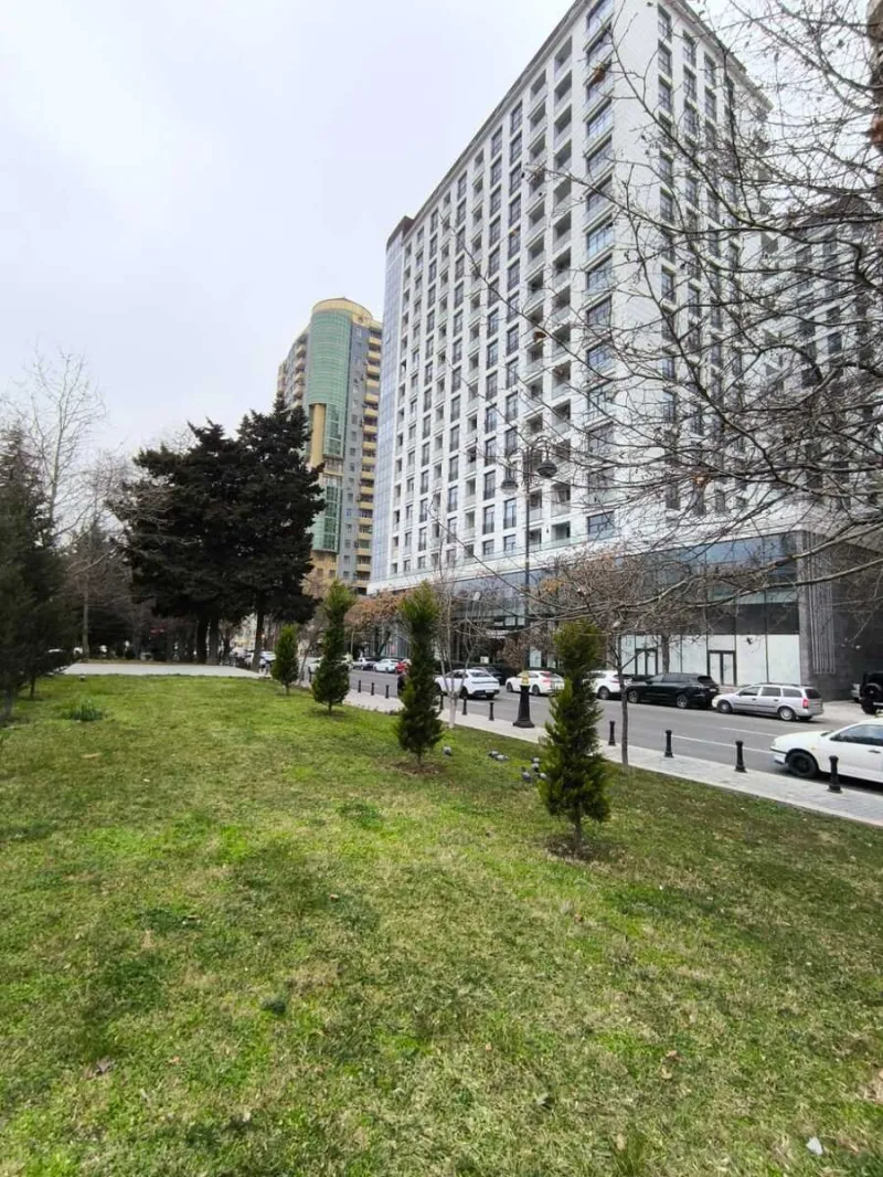 Satılır 2 otaqlı Mənzil Yeni tikili 72 m² Nəsimi r. - şəkil 4