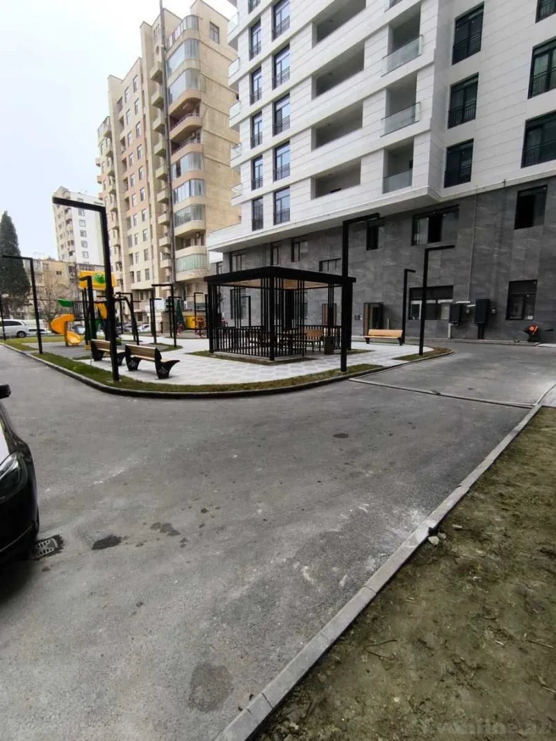 Satılır 2 otaqlı Mənzil Yeni tikili 72 m² Nəsimi r. - şəkil 5