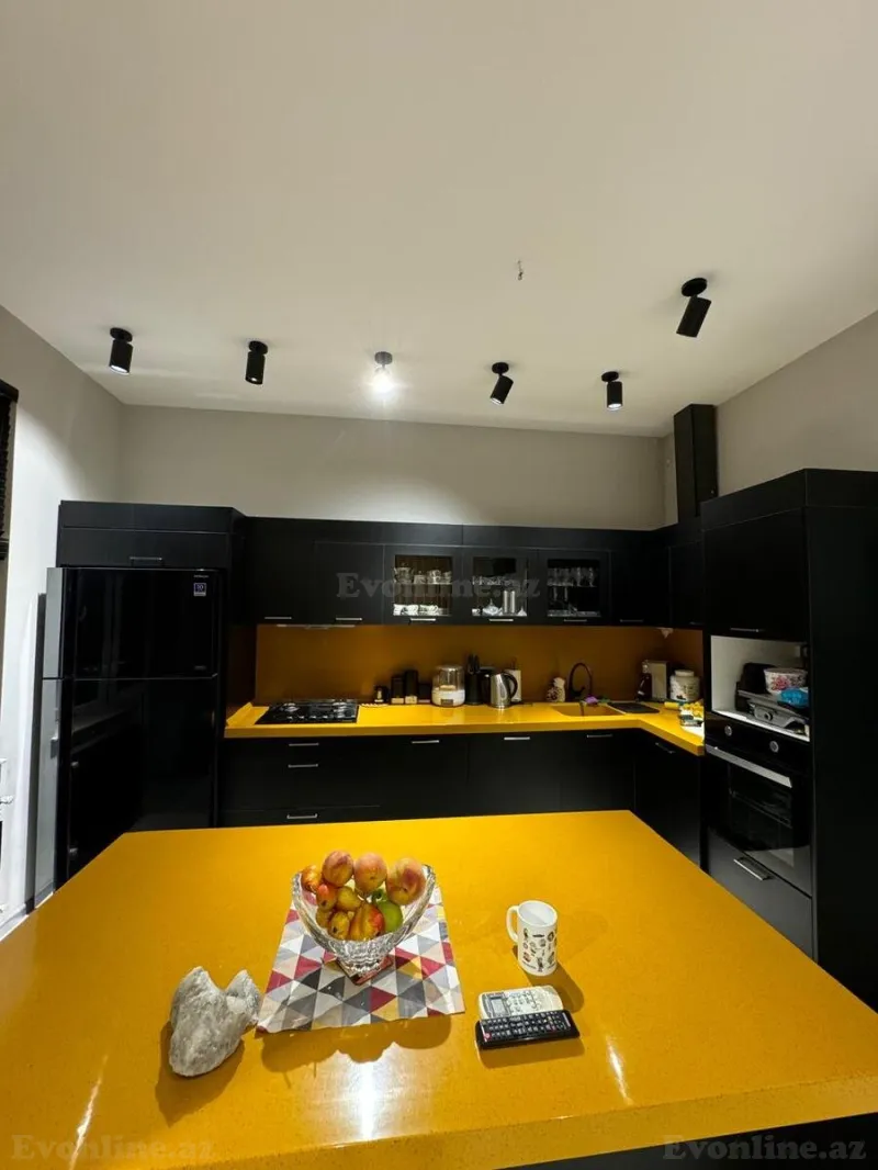 Satılır 3 otaqlı Mənzil Yeni tikili 126 m² Səbail r. - şəkil 17