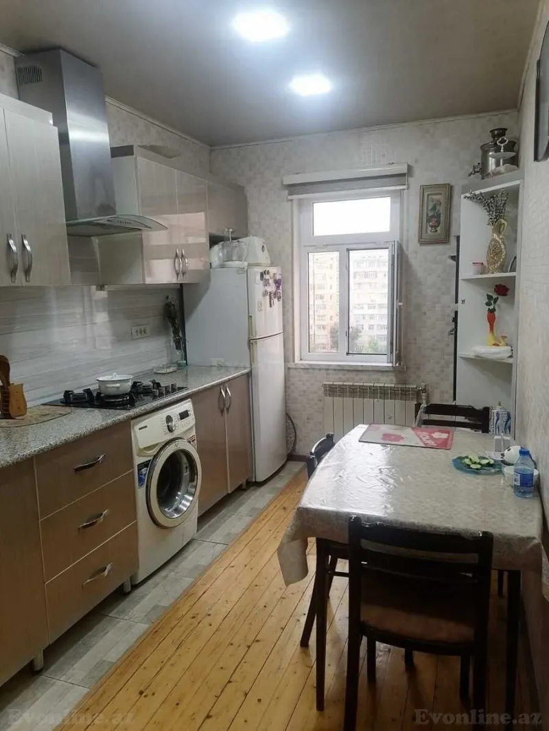 Satılır 3 otaqlı Mənzil Köhnə tikili 72 m² Sumqayıt - şəkil 8