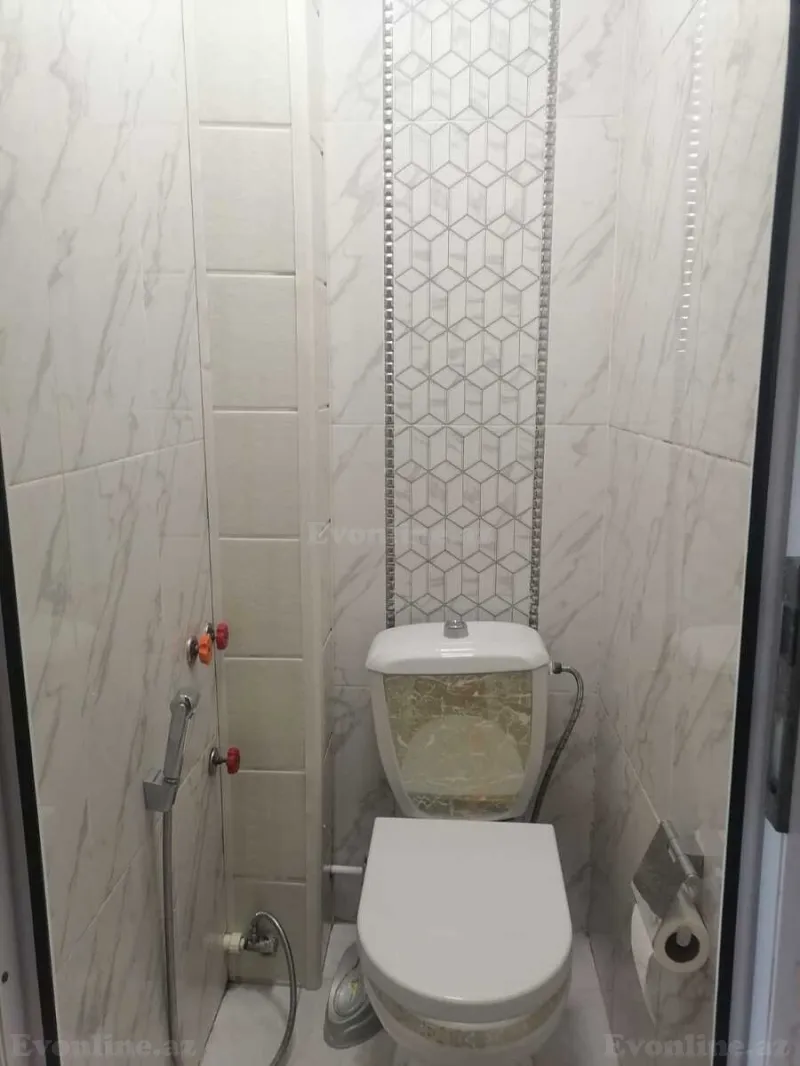 Satılır 3 otaqlı Mənzil Köhnə tikili 72 m² Sumqayıt - şəkil 12