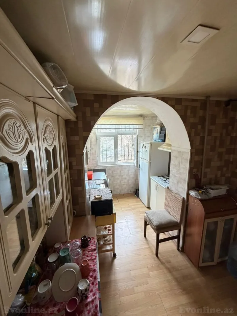 Satılır 2 otaqlı Mənzil Köhnə tikili 45 m² 8-ci kilometr - şəkil 3