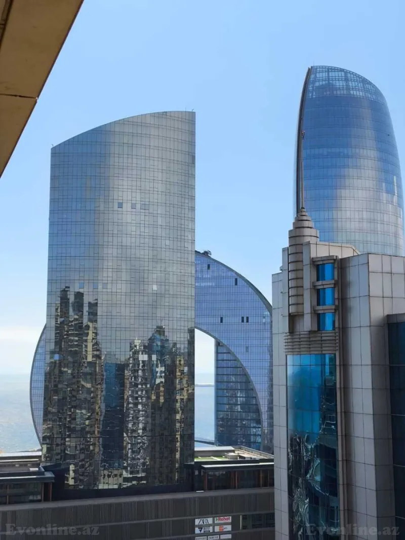 Kirayə verilir 5 otaqlı Mənzil Yeni tikili 320 m² Səbail r. - şəkil 19