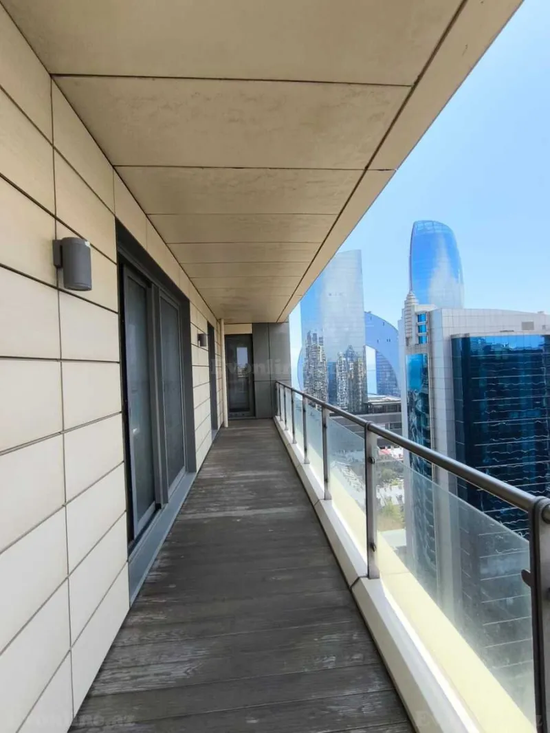 Kirayə verilir 5 otaqlı Mənzil Yeni tikili 320 m² Səbail r. - şəkil 21