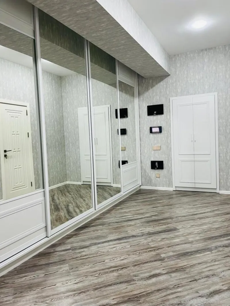 Satılır 4 otaqlı Mənzil Yeni tikili 215 m² Nərimanov r. - şəkil 24