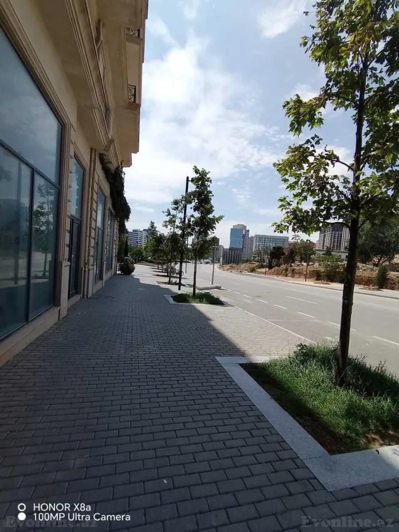 1 otaqlı Mənzil 125 m² Xətai r. Kirayə verilir