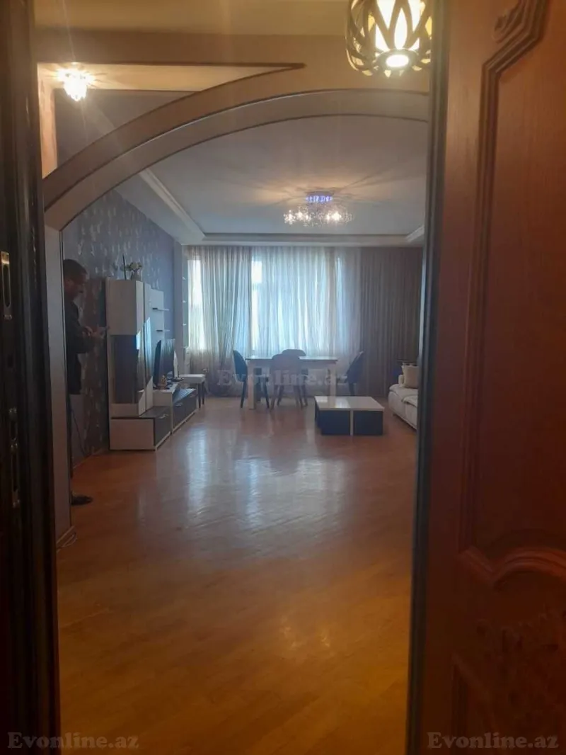 Kirayə verilir 2 otaqlı Mənzil Yeni tikili 100 m² Xətai m. - şəkil 15