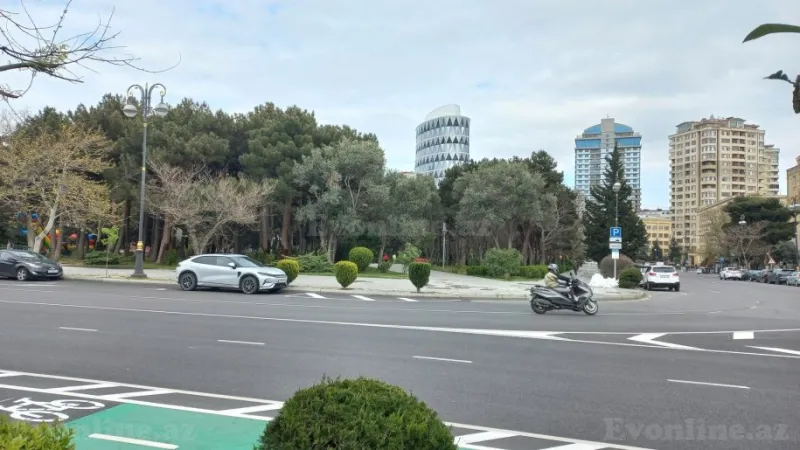 Satılır 2 otaqlı Mənzil Köhnə tikili 60 m² Elmlər Akademiyası m. - şəkil 8