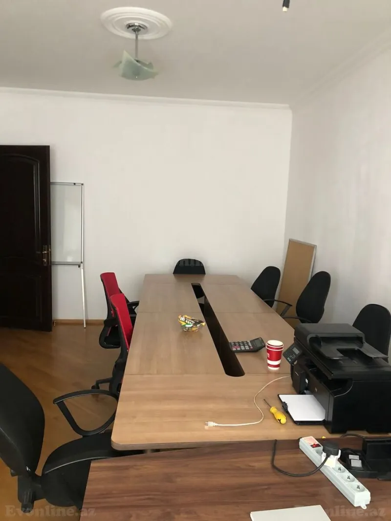Kirayə verilir Ofis 150 m² Nizami m. - şəkil 3