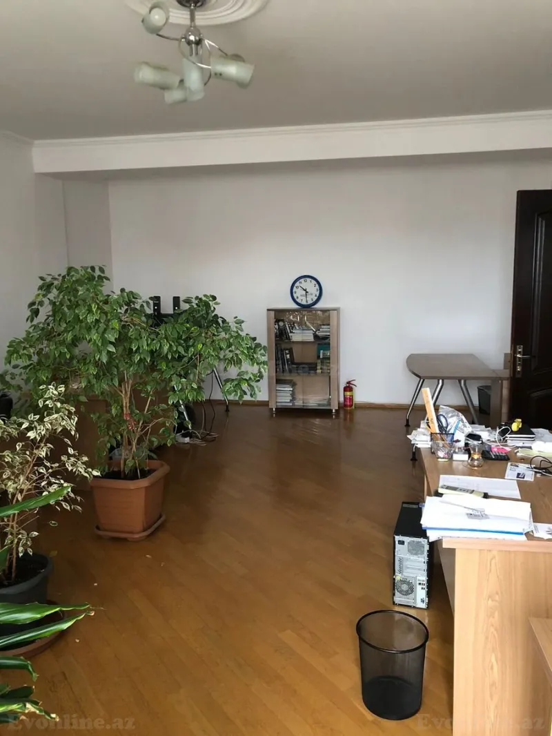 Kirayə verilir Ofis 150 m² Nizami m. - şəkil 4