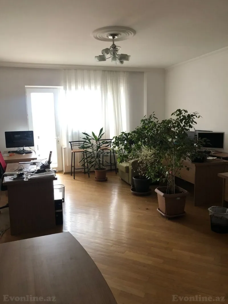 Kirayə verilir Ofis 150 m² Nizami m. - şəkil 5
