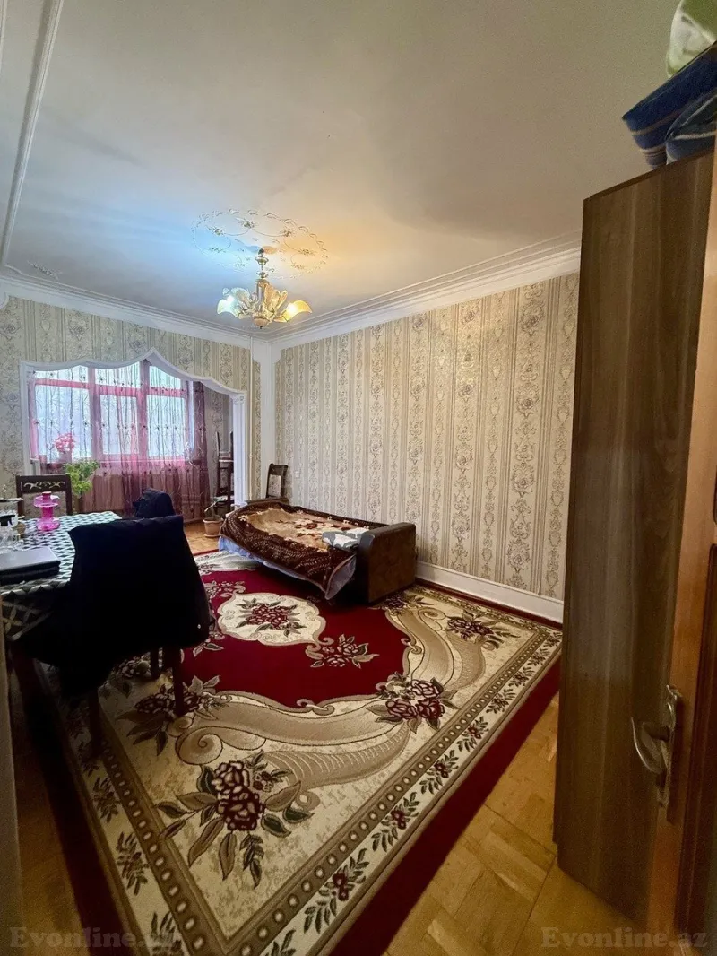 Satılır 2 otaqlı Mənzil Köhnə tikili 65 m² 9-cu mikrorayon - şəkil 2