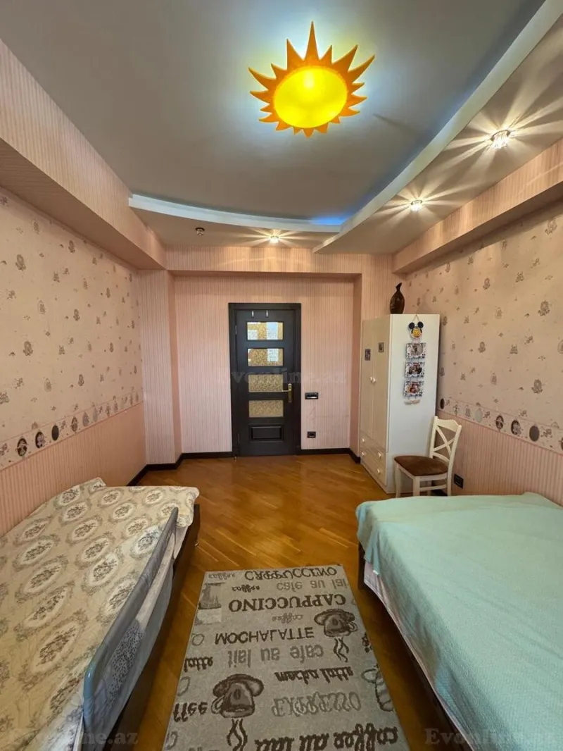 Satılır 4 otaqlı Mənzil Yeni tikili 210 m² Nəriman Nərimanov m. - şəkil 9